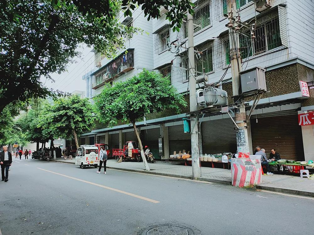 小超市转让最新动态，市场变化中的商业机遇与挑战分析